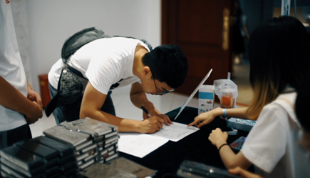 “倾听、交流、分享”2018J9九游会学院夏季校友会(图3)